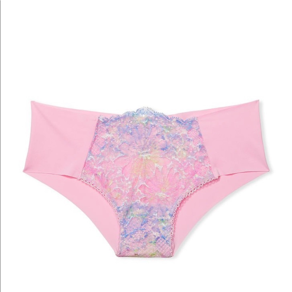 SEXY ILLUSIONS BY VICTORIA'S SECRET
No-show Cheeky Panty size L